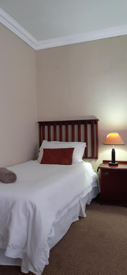 The Historic Hogsback Inn 외부 사진
